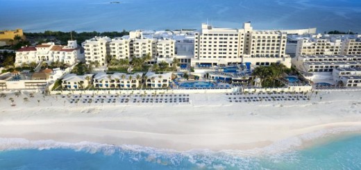 Barcelo Tucancun Beach all Inclusive Resort